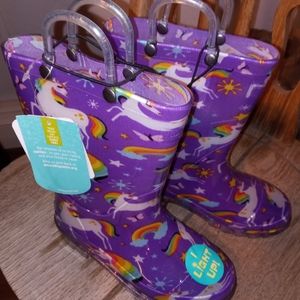 Size 11 little girl's rain boots